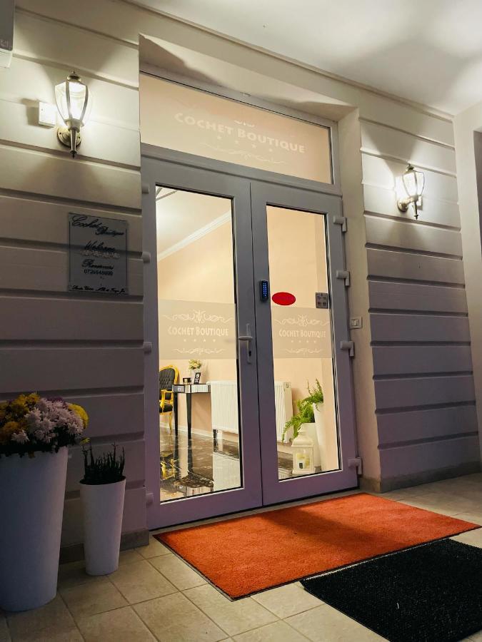 Cochet Boutique Hotel Târgu Jiu Exterior photo